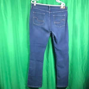 Pants - Women’s size 40 Pants - Women’s size 40